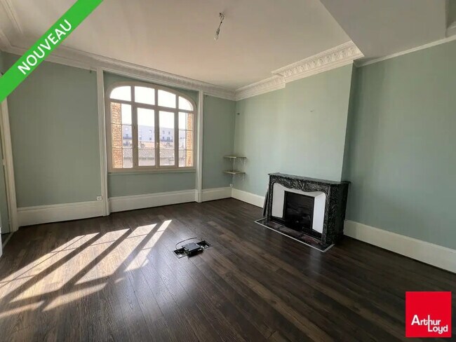 Plus de détails pour Bureau à louer