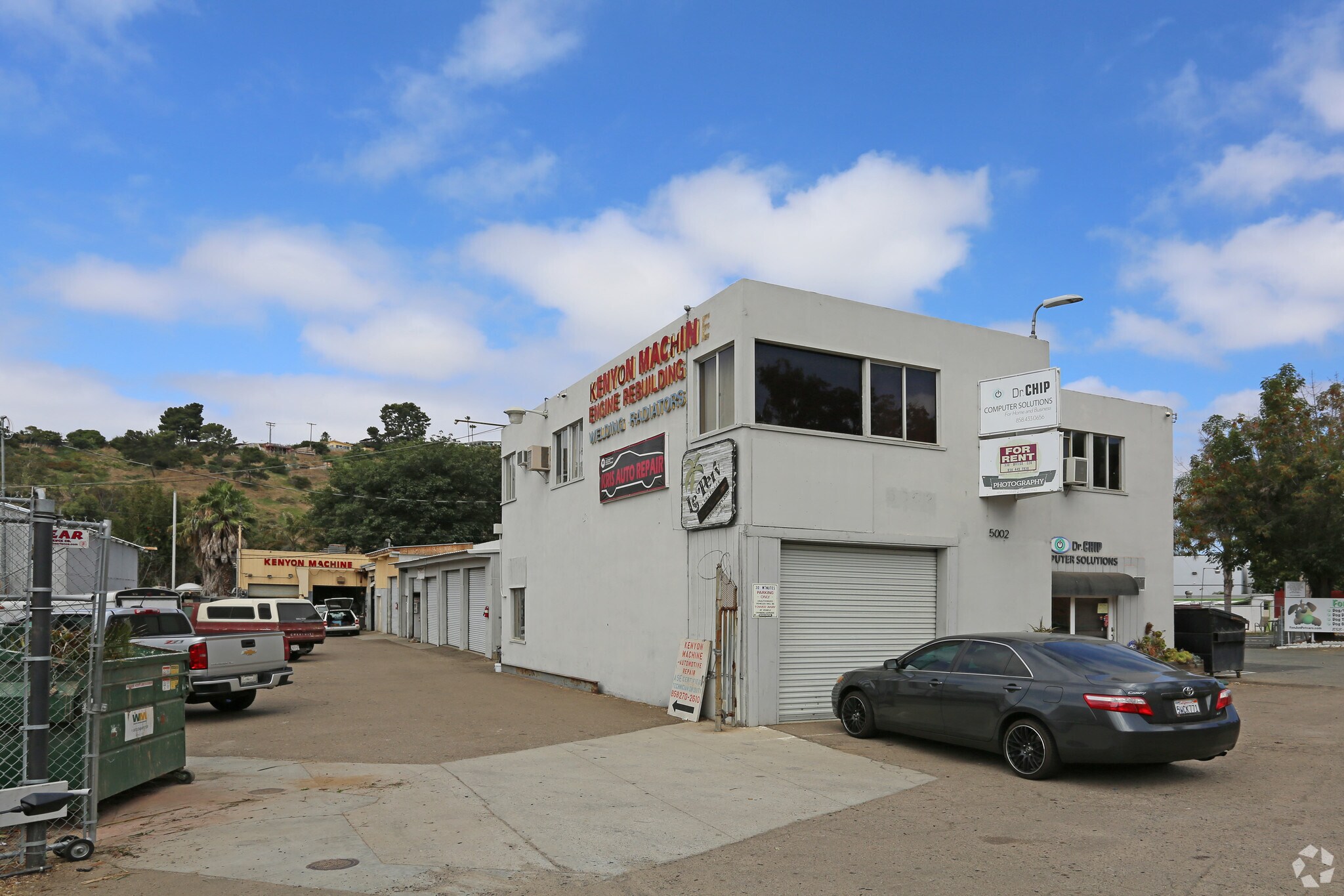 5002 Santa Fe St, San Diego, CA à louer Photo principale– Image 1 sur 8
