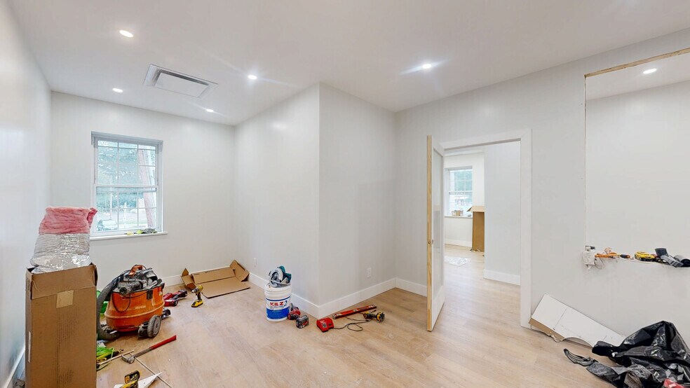 210 Knickerbocker Rd, Cresskill, NJ à louer - Numérisation 3D Matterport – Image 3 sur 26