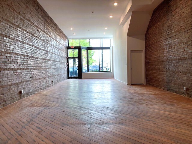 312 E Adams St, Springfield, IL à louer - Photo de l’immeuble – Image 3 sur 4