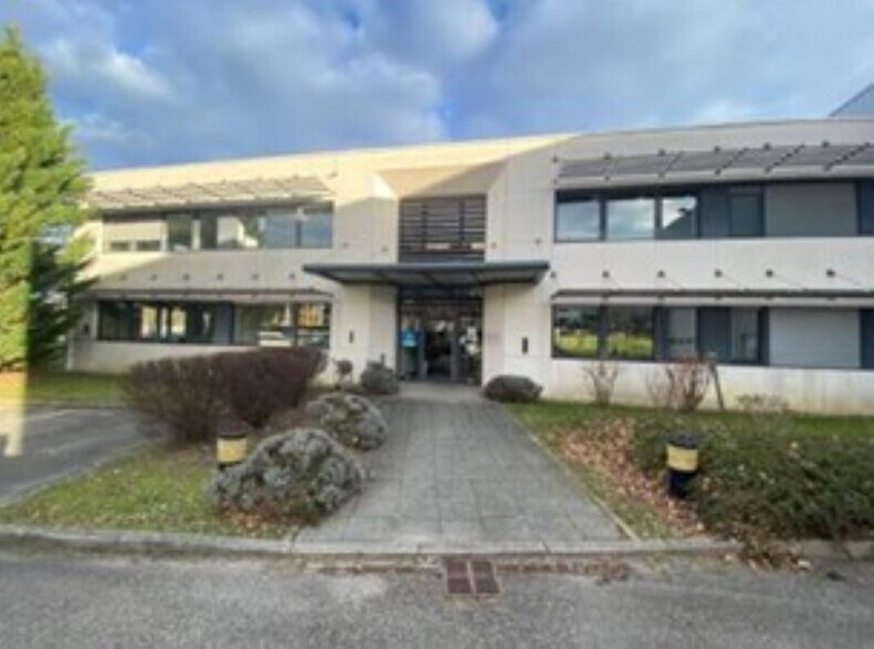 12 Rue Jules Verne, Chaponost à vendre - Photo de l’immeuble – Image 3 sur 16
