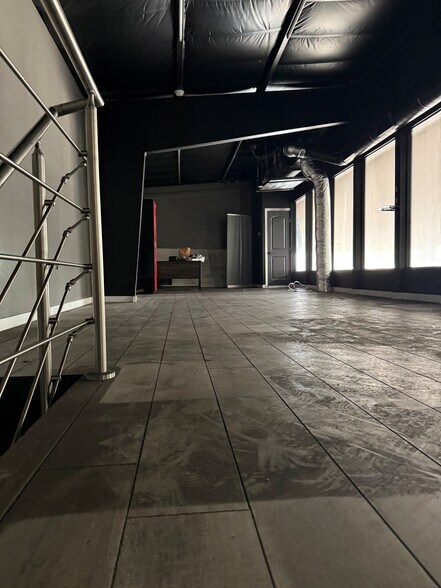 5835 Star Ln, Houston, TX à louer - Photo de l’immeuble – Image 3 sur 14