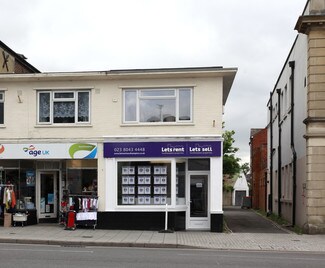 Plus de détails pour 20-22 Portsmouth Rd, Southampton - Local commercial à louer