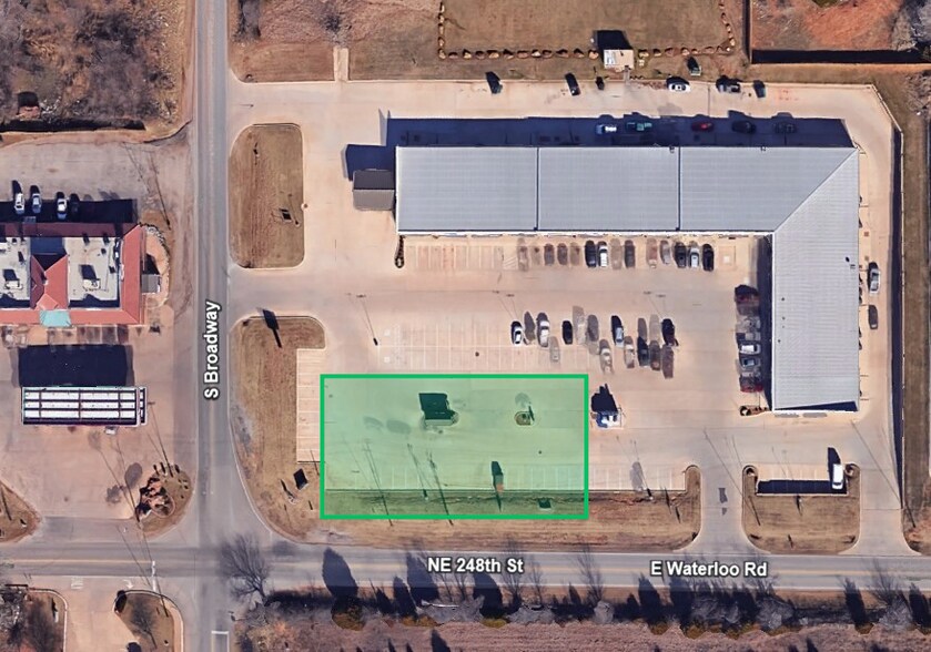 121 E. Waterloo Rd, Edmond, OK à louer - Photo de l’immeuble – Image 2 sur 2