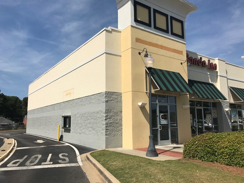 4041 Atlanta Hwy, Montgomery, AL à louer - Photo de l’immeuble – Image 2 sur 7