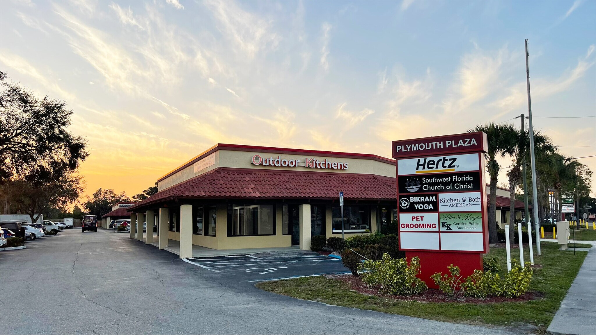 15200 S Tamiami Trl, Fort Myers, FL à louer Photo de l’immeuble– Image 1 sur 5