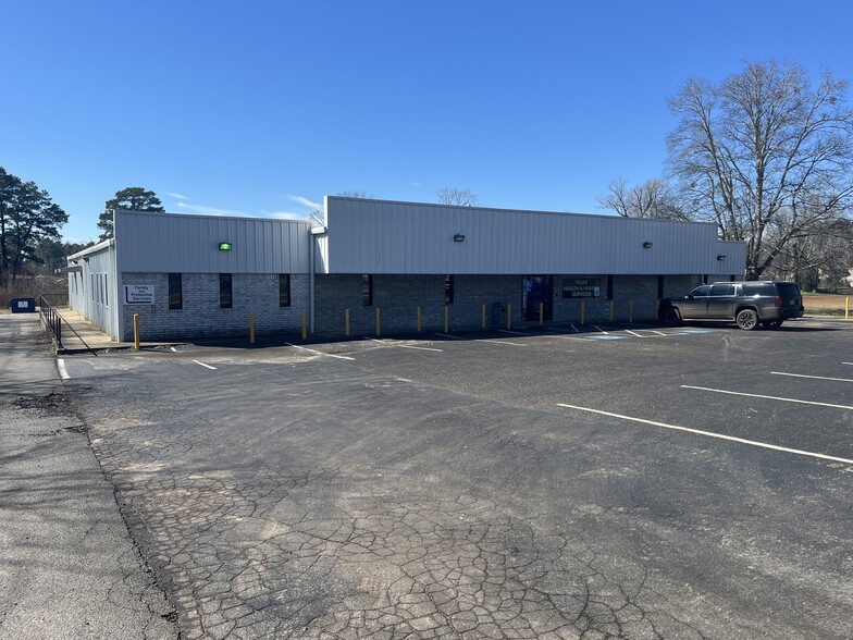 1430 S Adams St, Carthage, TX à vendre - Photo principale – Image 1 sur 3