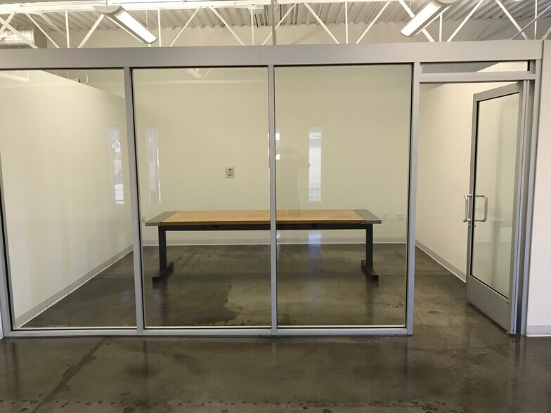 2800 S Rural Rd, Tempe, AZ à louer - Photo de l’immeuble – Image 3 sur 4