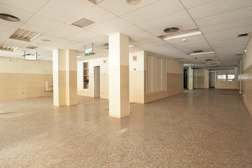 Local commercial dans Elda, Alicante à vendre - Photo intérieure – Image 3 sur 10