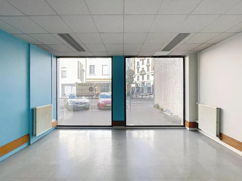 156 Rue Moncey, Lyon à louer - Photo de l’immeuble – Image 2 sur 9