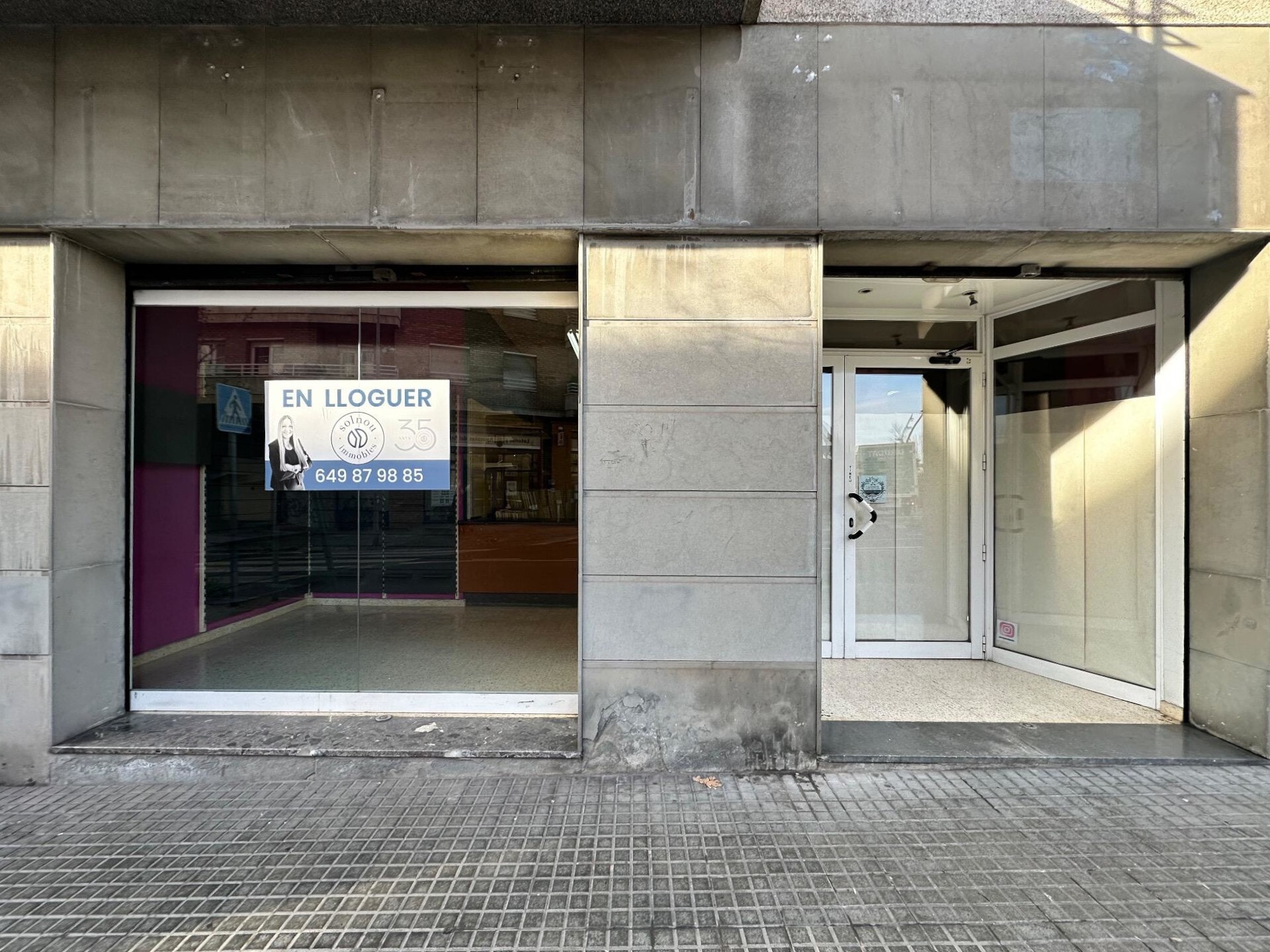 Local commercial dans Manresa, Barcelona à louer Photo intérieure– Image 1 sur 12