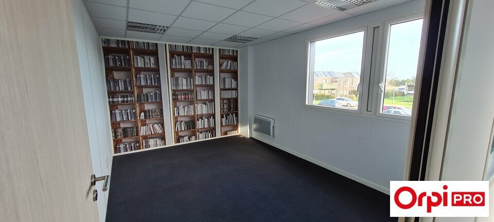 Bureau dans Saint-Brieuc à vendre Photo de l’immeuble– Image 1 sur 5