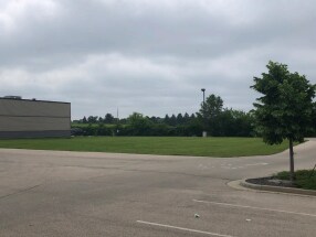 Plus de détails pour Milwaukee Ave, Burlington, WI - Local commercial à vendre