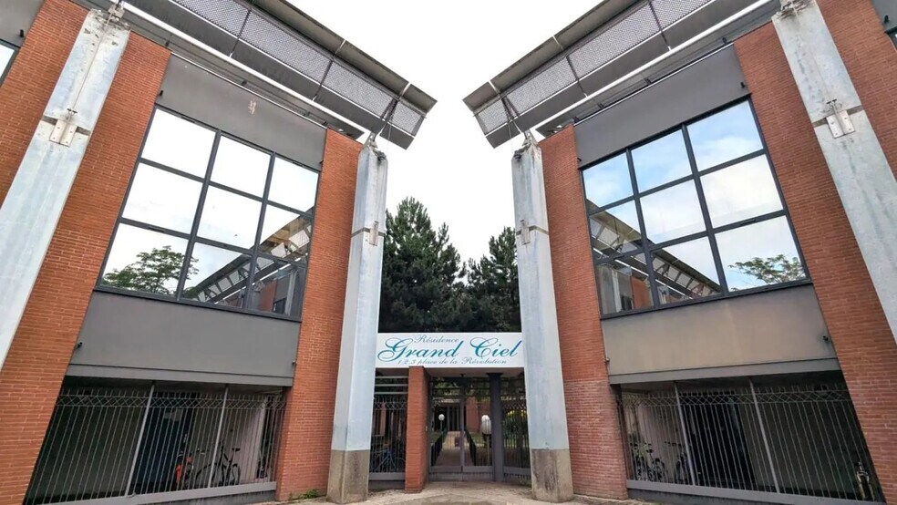 Bureau dans Blagnac à vendre - Photo de l’immeuble – Image 2 sur 12