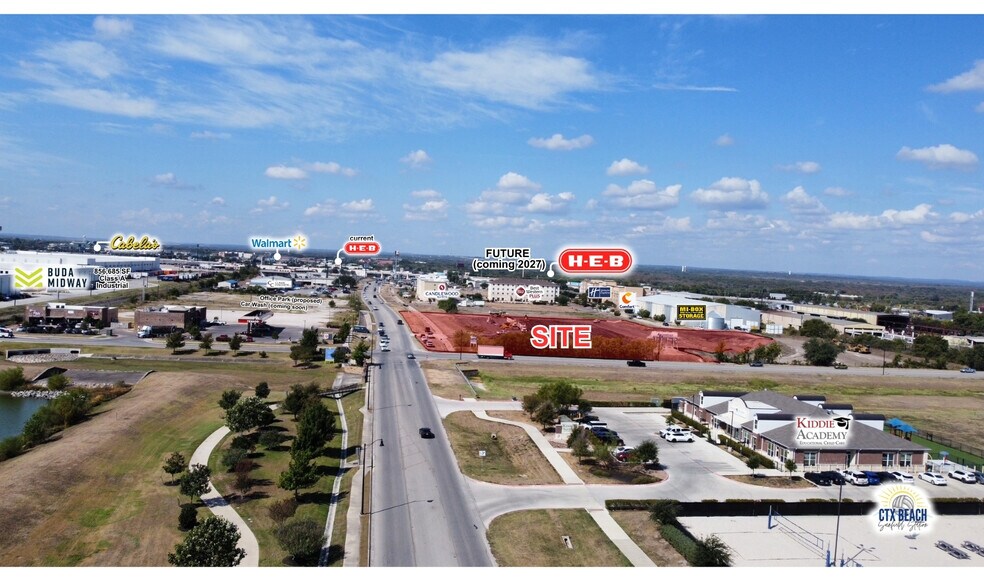 The Corner on Main, Buda, TX à louer - Photo de l’immeuble – Image 1 sur 18