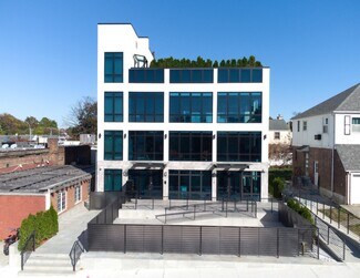Plus de détails pour 8015 188th St, Hollis, NY - Bureau, Local commercial à louer