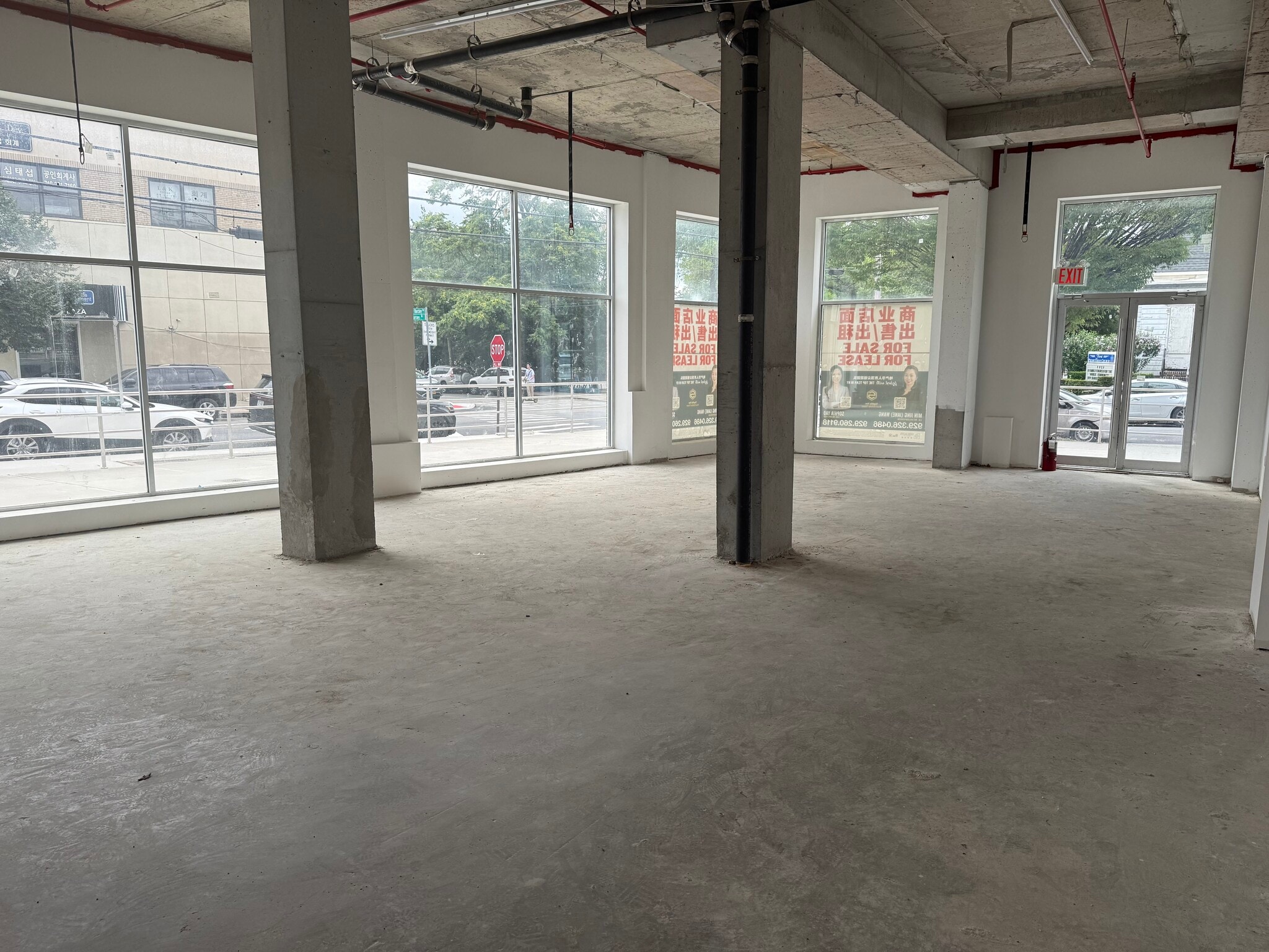 150-23 Barclay Ave, Flushing, NY à louer Photo intérieure– Image 1 sur 5