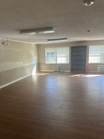 4230 Wendell Blvd, Wendell, NC à vendre - Photo de l’immeuble – Image 3 sur 22
