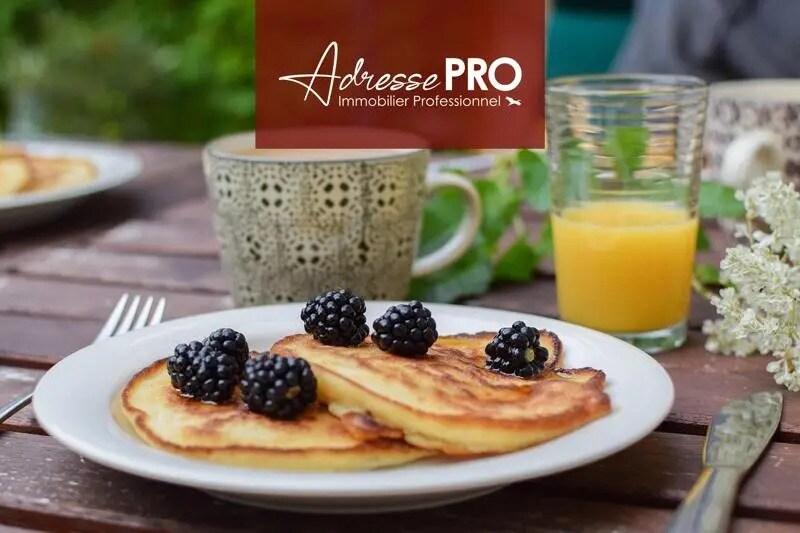 Local commercial dans La Rochelle à vendre - Photo de l’immeuble – Image 3 sur 4