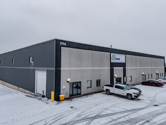 Plus de détails pour 596 Rennie St, Hamilton, ON - Industriel/Logistique à louer