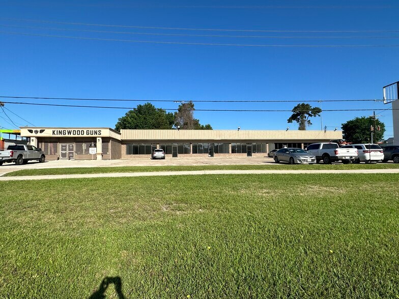22323 Loop 494, Kingwood, TX à vendre - Photo de l’immeuble – Image 2 sur 4