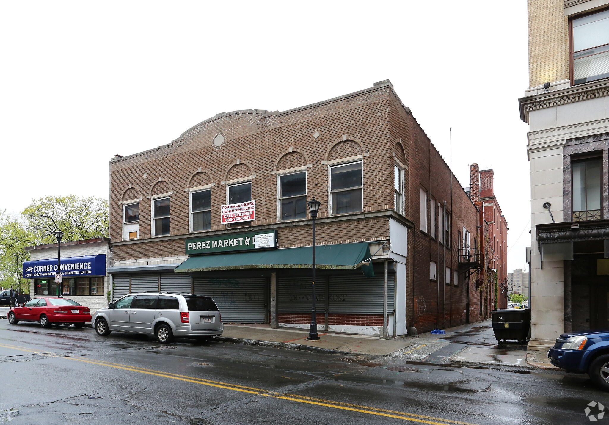 567-573 Dwight St, Holyoke, MA à vendre Photo principale– Image 1 sur 30