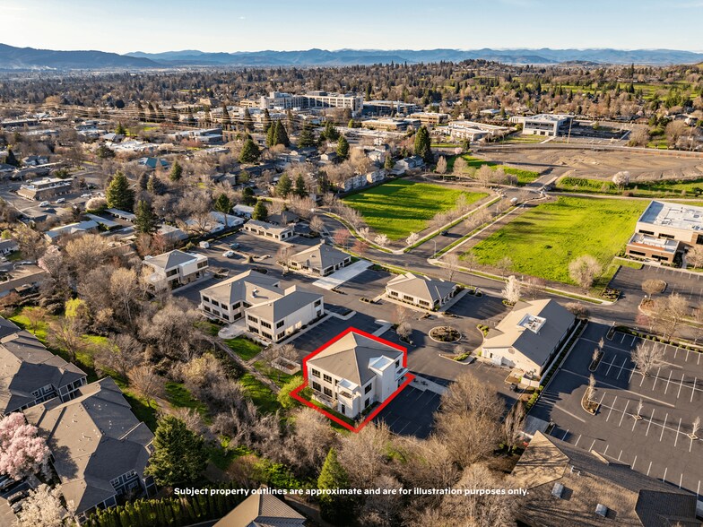3156 State St, Medford, OR à vendre - Photo de l’immeuble – Image 3 sur 96