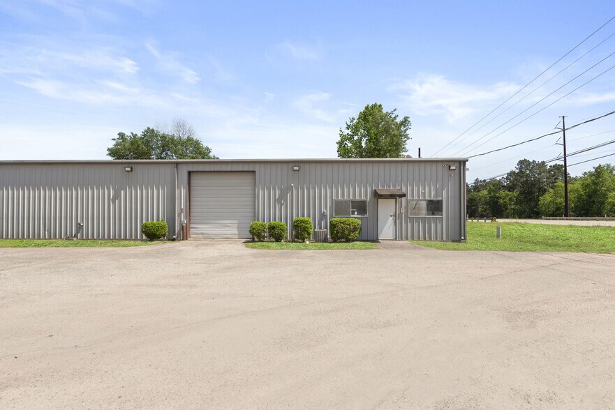 18083 FM 1314 Rd, Conroe, TX à vendre - Photo de l’immeuble – Image 2 sur 23