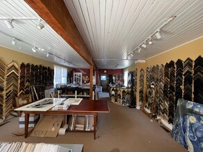 317 NW Gilman Blvd, Issaquah, WA à louer Photo intérieure– Image 2 sur 3