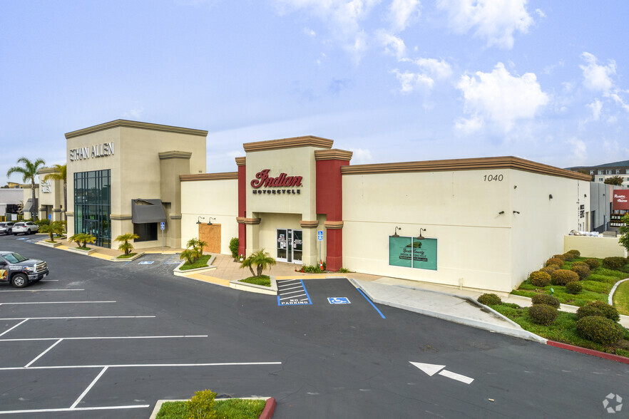 1040 Los Vallecitos Blvd, San Marcos, CA à louer - Photo principale – Image 1 sur 7
