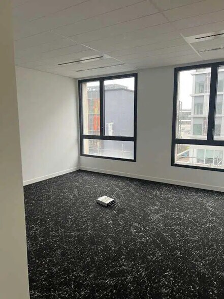 7 Rue Stephenson, Montigny-le-Bretonneux à vendre - Photo intérieure – Image 2 sur 7