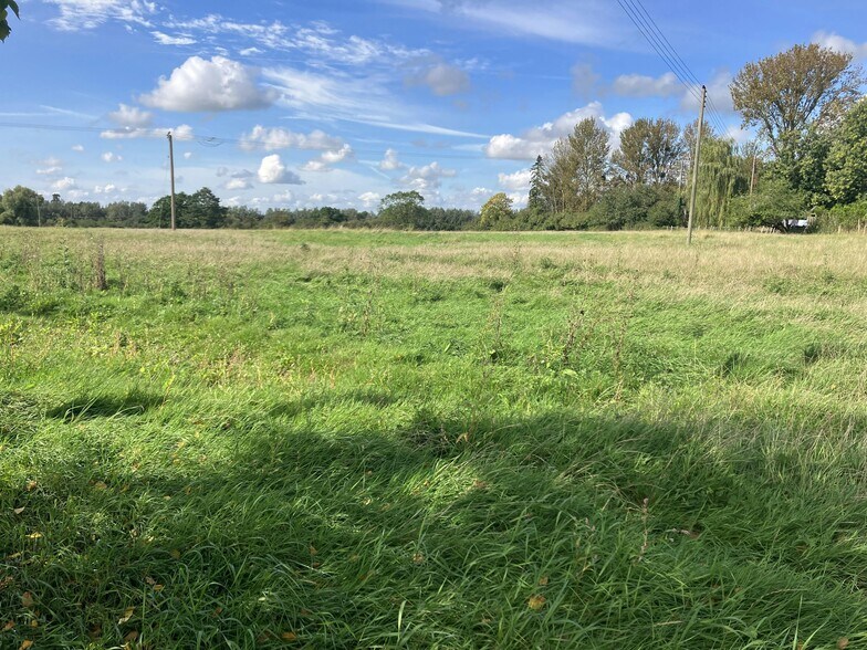 Brockeridge Rd, Twyning à vendre - Photo de l’immeuble – Image 2 sur 2