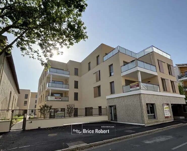 Local commercial dans Craponne à vendre Photo de l’immeuble– Image 1 sur 12