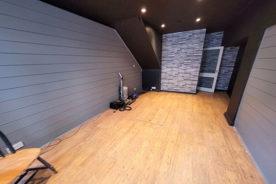 12 Devonshire St, Penrith à vendre - Photo intérieure – Image 3 sur 20