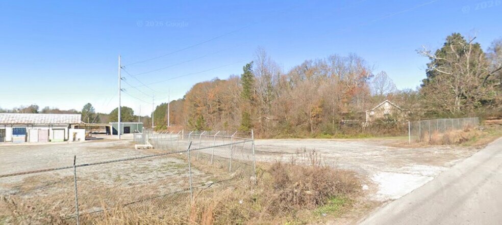 1041 East Ridge Rd, Gainesville, GA à louer - Photo de l’immeuble – Image 3 sur 4