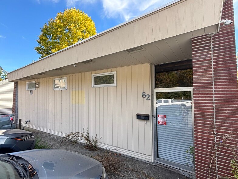 82 Railroad St, Great Barrington, MA à vendre - Photo de l’immeuble – Image 1 sur 30