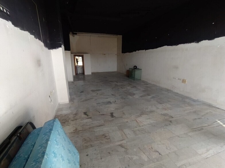 Local commercial dans Cáceres, Cáceres à vendre - Photo de l’immeuble – Image 2 sur 4