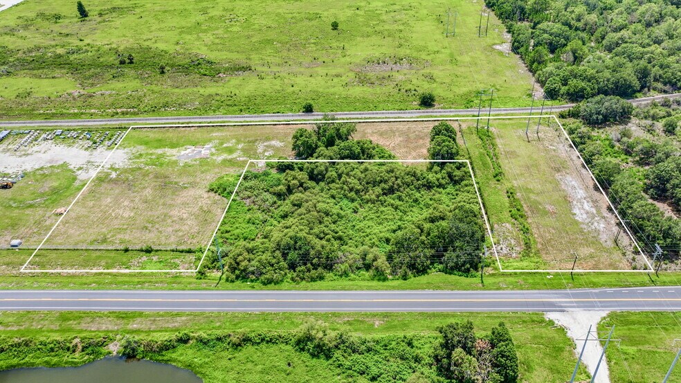 2606 Cozart Rd, Mulberry, FL à louer - Photo de l’immeuble – Image 3 sur 11