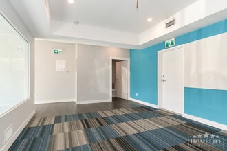 17535-17537 56 Ave, Surrey, BC à louer Photo intérieure– Image 2 sur 9