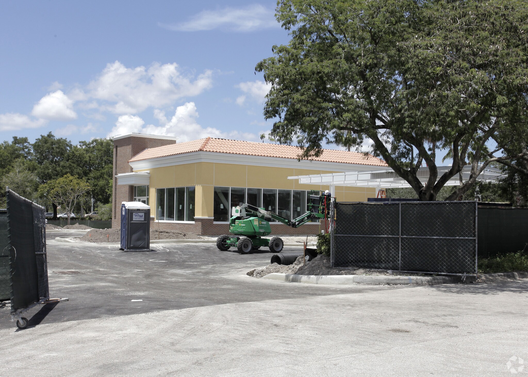 12391 W Sunrise Blvd, Plantation, FL à vendre Photo principale– Image 1 sur 12