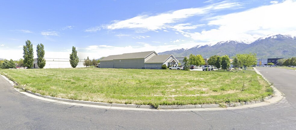 570 N Sportsplex Dr, Kaysville, UT à vendre - Photo de l’immeuble – Image 2 sur 2