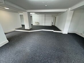 156 Arbury Rd, Nuneaton à louer Photo intérieure– Image 2 sur 3