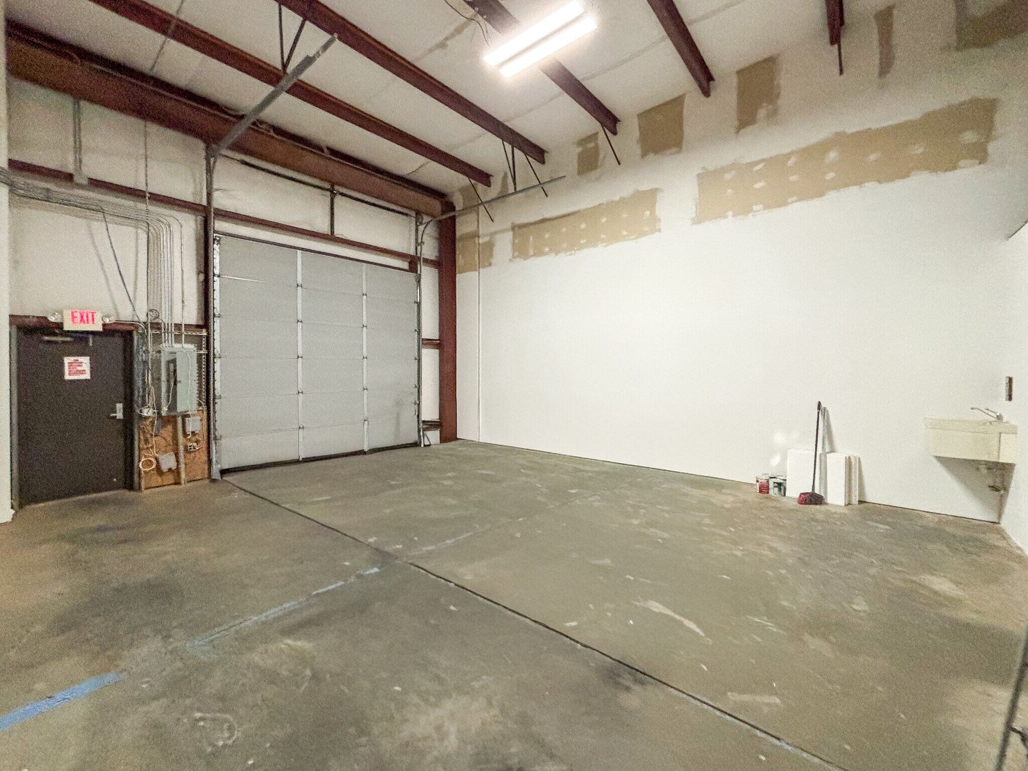 8825 Westgate Park Dr, Raleigh, NC à louer Photo intérieure– Image 1 sur 5