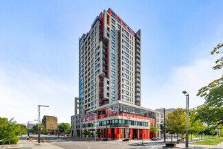 Plus de détails pour 20 Boul de Maisonneuve O, Montréal, QC - Local commercial à louer