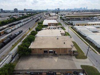 Plus de détails pour 3825 Halifax St, Dallas, TX - Industriel/Logistique à vendre