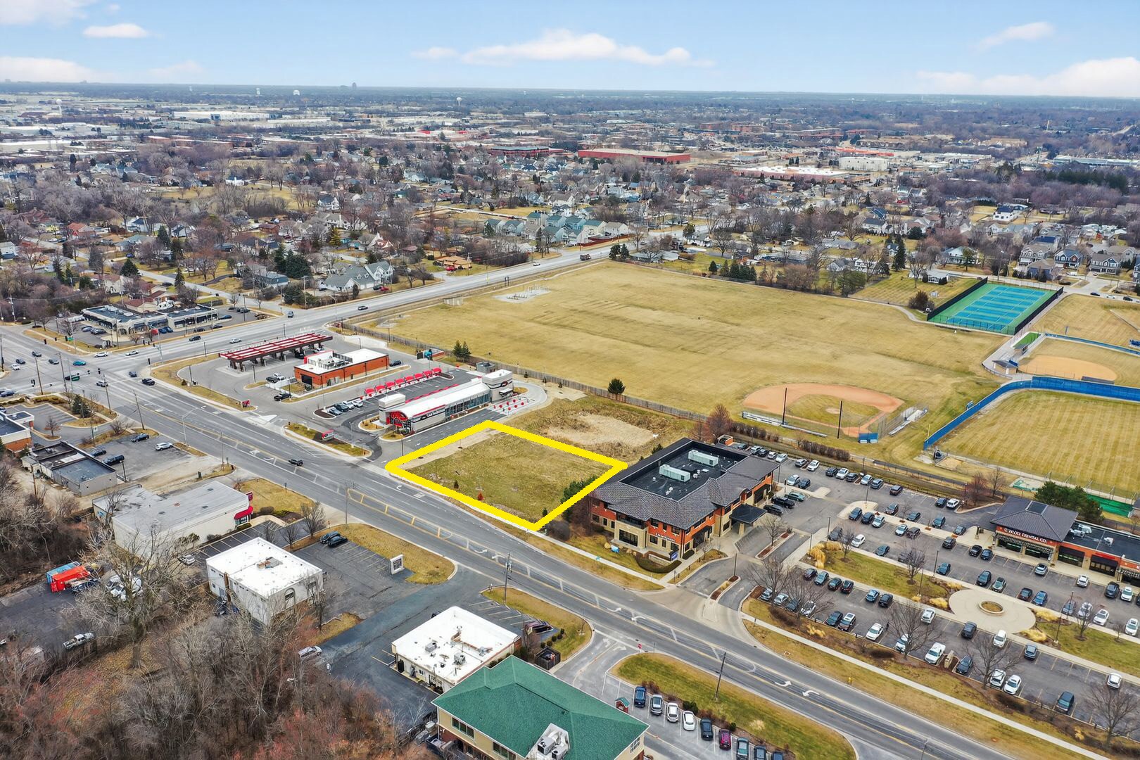 2031 N Gary Ave, Wheaton, IL à vendre Photo principale– Image 1 sur 6