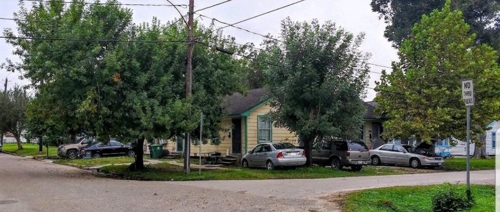 716 S 79th St, Houston, TX à vendre - Photo de l’immeuble – Image 3 sur 11