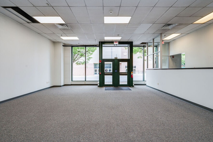 722 Cherry St, Reading, PA à louer - Photo intérieure – Image 2 sur 30