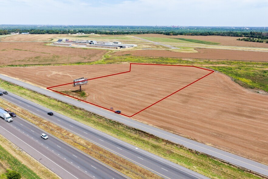 0 airport road, Goldsby, OK à vendre - Photo de l’immeuble – Image 2 sur 17