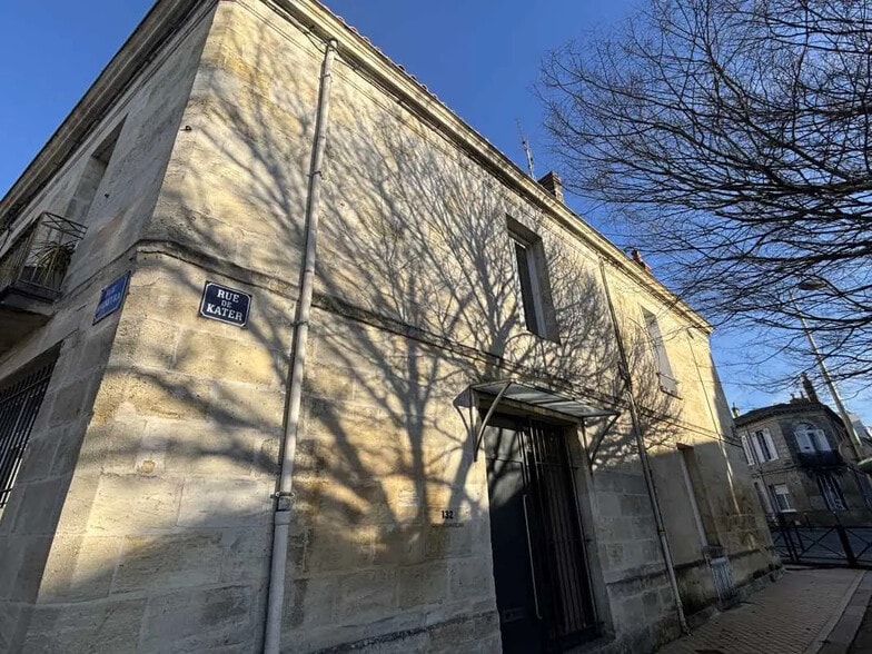 132 Rue De Kater, Bordeaux à vendre - Photo de l’immeuble – Image 2 sur 9